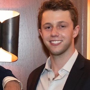 Meet your Posher, Christopher